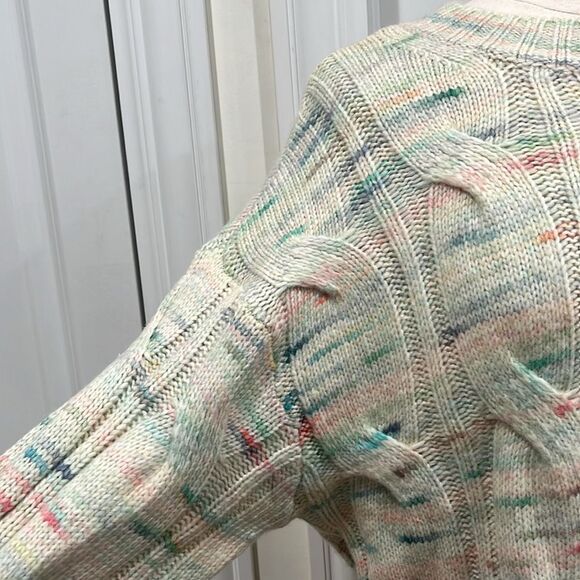 New! American Eagle AE Whoa So Soft Cable Knit Sweater Cozy & Colorful Size M - Picture 8 of 16